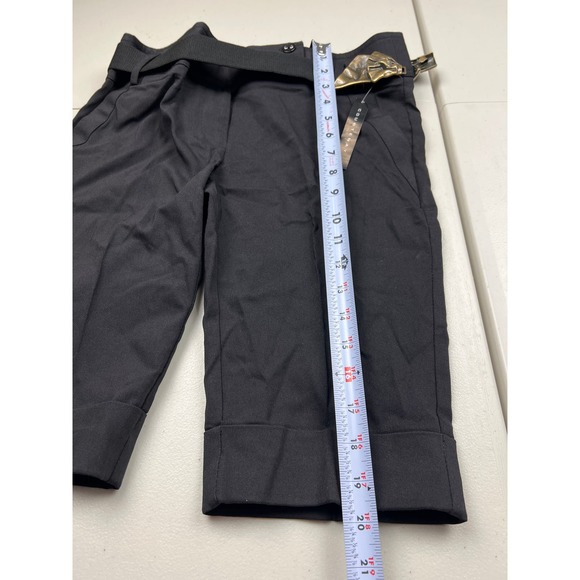 Courtenay Junior SMALL Sz 5 Black Bermuda Dress Shorts w/ Belt Loops Cuffed Hem - Picture 3 of 8